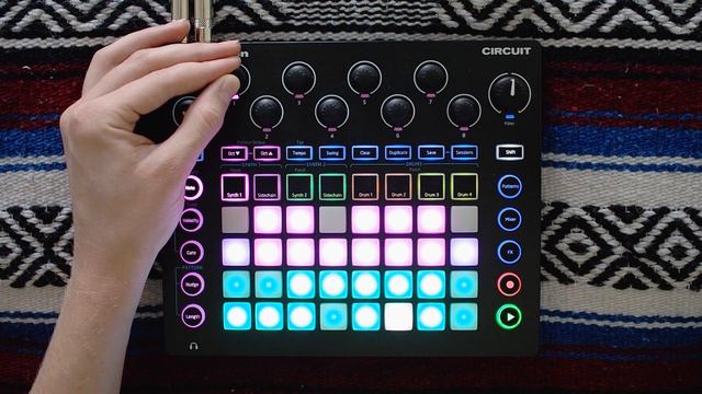 Novation Circuit - Autonomy смотреть онлайн