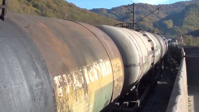 Дончак 121 с грузовым по временному пути ст.Греческий смотреть онлайн