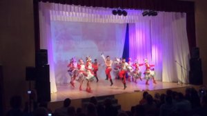 Ансамбль народного танца "Росинки". Мордовский танец