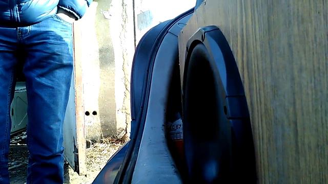 Саб Kicx STQ 300, усь Kicx kap 29 мостом в 2 ома, настройка27Гц.Часть 1 смотреть онлайн