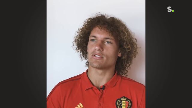 Liverpool-fan Wout Faes: "Als Manchester United met een contract komt..." смотреть онлайн