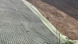 Благоустройство склона подпорным камнем, озеленение территории. Часть2