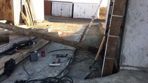 Бюджетный гараж из паллетов своими руками часть 1 How to build a pallet garage  ep.1