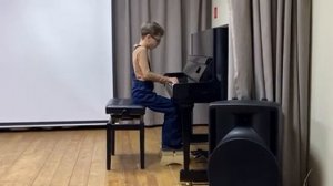 Русская народная песня "Вдоль по улице", в обработке К. Эйгеса.