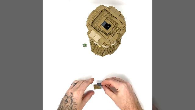 LEGO Mandalorian- The Child - 75318 Speed Build смотреть онлайн