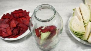 Хрустящая и Сочная ☆ Маринованная Капуста ☆ со Свеклой "ПЕЛЮСТКА" Быстрого Приготовления!