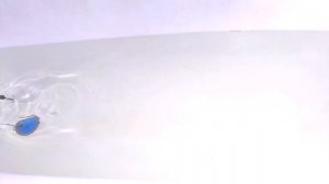 Блесна "Неман" (завод "Сатурн") замедленная съёмка и обзор