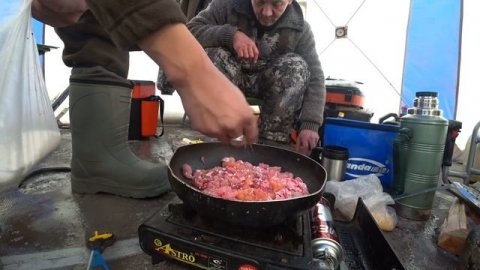 РЫБАЧИМ И ГОТОВИМ ВКУСНО!!!