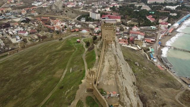 Крым. Отдых в Судаке. Средневековая Генуэзская крепость - Главная достопримечательность Судака
