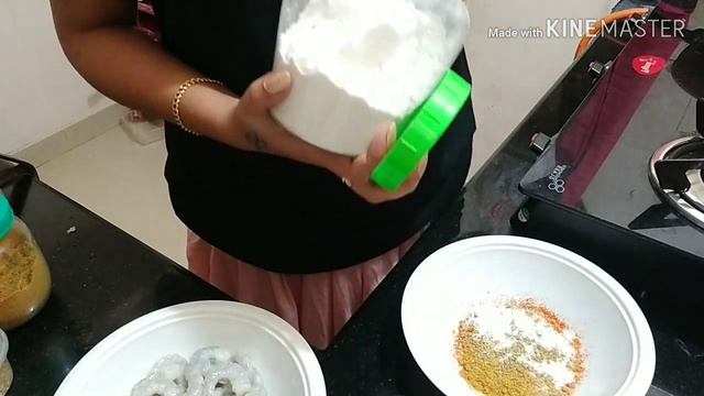 Prawn Fry Recepie l ഹോട്ടൽ രുചിയിൽ ചെമ്മീൻ  ഫ്രൈ വീട്ടിലുണ്ടാക്കാം смотреть онлайн