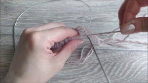 Женская шапка с отворотом спицами