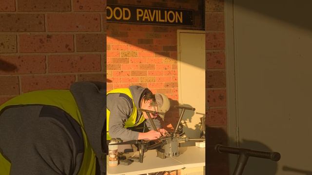 Setting Up and Packing Away DJI Matrice 300 RPAS Drone смотреть онлайн