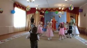 Утренник 5 марта 2010. Голубой вагон