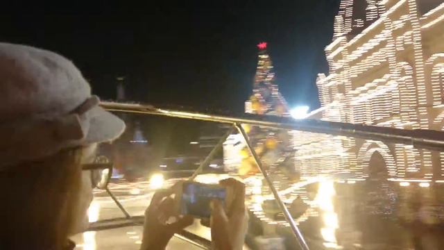 Карусель на Красной площади