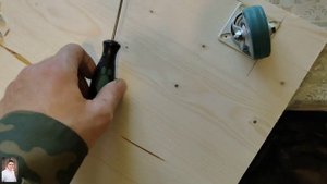 Шкаф. Шкаф под лестницей.