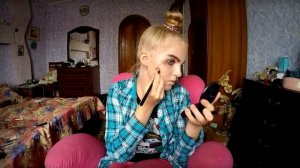 Харли Квинн макияж//Harley Quinn makeup tutorial//Перевоплощение в Харли Квинн