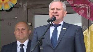 Здравствуй, школа! В Ельце за парты сели более 10 тысяч учеников