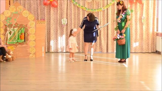 Стихотворение. Праздник. 8марта. Стихотворение маме. Детский сад. Возрастная группа 1 младшая смотреть онлайн