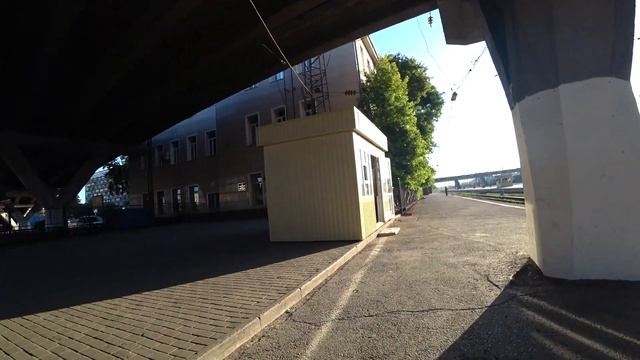 Вокзал Караганды - проход под горбатым мостом летом 2021 года - много пользы от этого моста