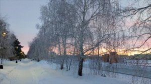 Рассвет в городском парке