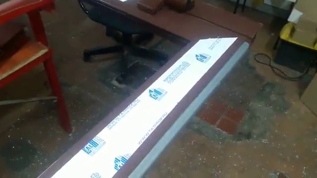 Новинка! Выдвижной порог у алюминиевых входных групп!