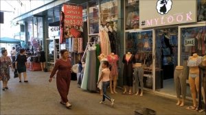 Вещевой рынок Куйлюк в Ташкенте. Вещевой базар. Куйлюк.