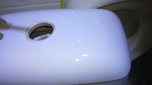 Как снять крышку с бачка унитаза cersanit