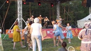 "Я поеду в Кунашак",  ансамбль "Митрофановна"
