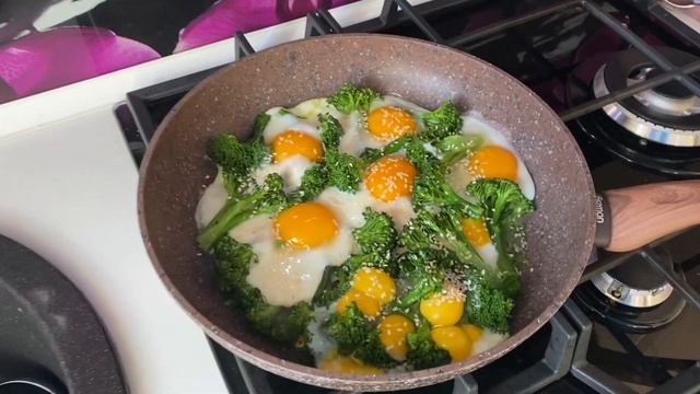 Правильное питание с брокколи и перепелиных яиц. смотреть онлайн