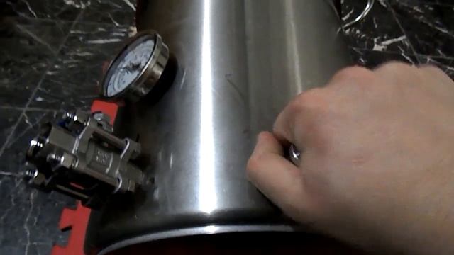 Сверлим кастрюлю из нержавейки