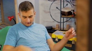 ПОВТОРИЛИ ЛЕГЕНДАРНЫЕ МЕМЫ ИЗ ПРОШЛОГО !)