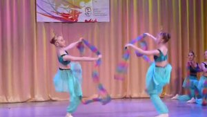 Танец с шарфами из балета "Баядерка"