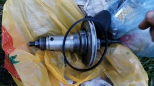 Подговка трактора к сезону. Ревизия центрифуги, дефицитное уплотнительное кольцо.