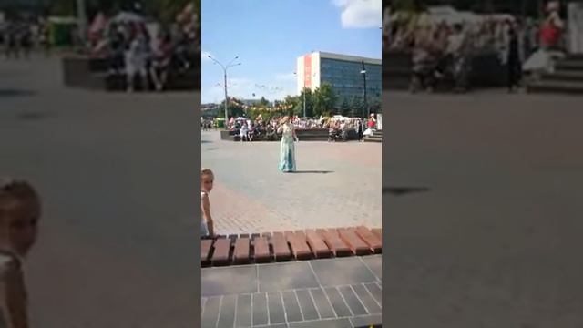 Анна Бабич исполняет песню Анны Герман Белая черемуха смотреть онлайн