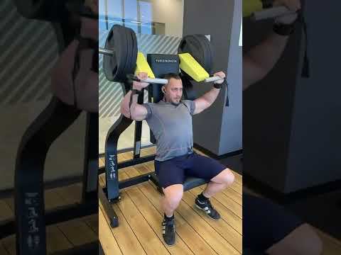 Куюдин Александр / X-FIT качаем плечи  #video #live #спорт #sport #сила