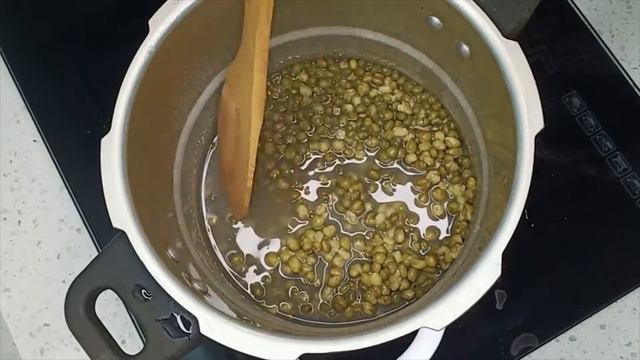 绣球绿豆沙 可以吃的绣球花Hydrangea green bean paste, edible hydrangea,Hydrangeaグリーン味噌、食用アジサイ.수국 팥소, 식용 수국