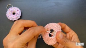 Брелок амигуруми «пончик» // Keychain amigurumi “donut” #amigurumidonut amigurumi #keychain # donut