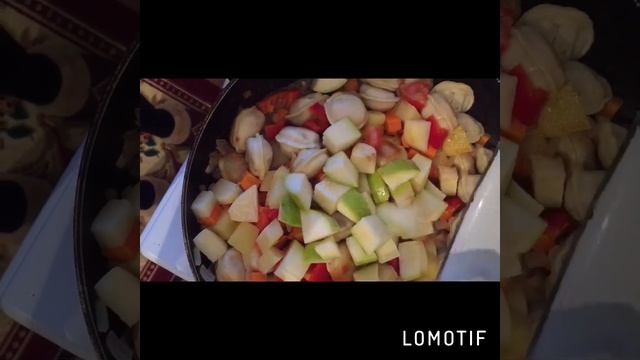 очень вкусный пельменный суп