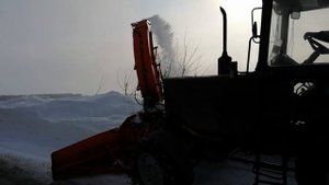 ТЕСТИРУЕМ ШНЕКОРОТОРНЫЙ ПОГРУЗЧИК ПРИ ПЛЮСОВОЙ ТЕМПЕРАТУРЕ.