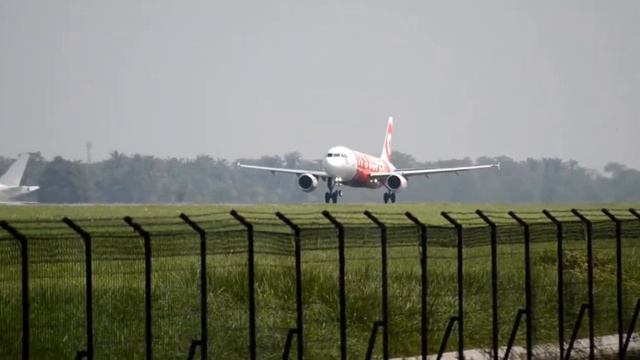 Moment Pesawat Citilink A320 Landing Di Bamdara Kualanamu Airport 2023