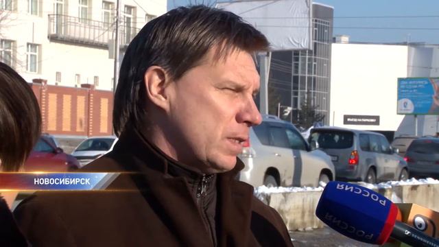 Гигантская трещина снова появилась на улице Большевистской
