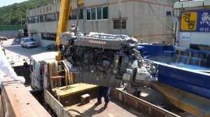 The entire process of making FRP fishing boats in Korea. 100 days record