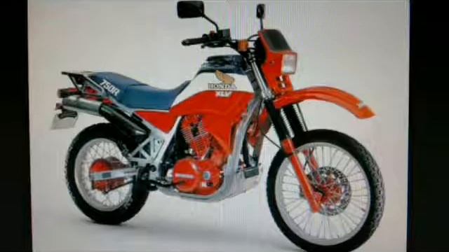 Мотики! В том числе редкая Хонда XLV! смотреть онлайн