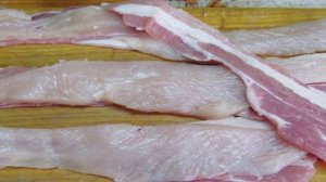 Шашлык из куриной грудки с беконом и баклажаном