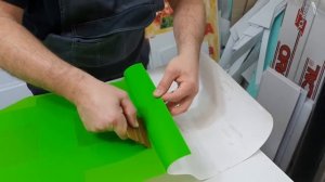 Обклейка световых объемных букв пленкой Oracal