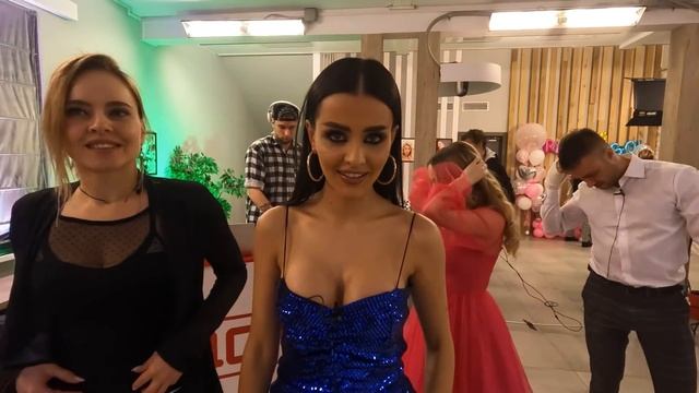 Гендер Пати Безуса и драка Белой И Насти смотреть онлайн