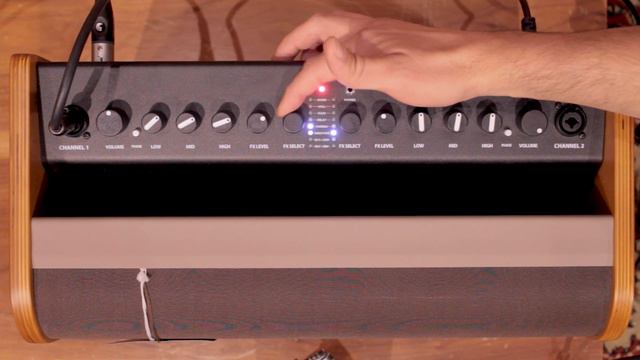 Todo lo hace sonar bien | Fender Acoustic 100 смотреть онлайн