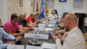 Актуальные вопросы обсудили на очередном заседании Совета депутатов