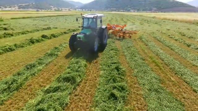 Грабли KE 720 с двумя роторами смотреть онлайн