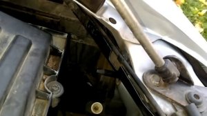 Замена ламп H7 12 V 55 W ближнего света фар на Skoda Octavia A5